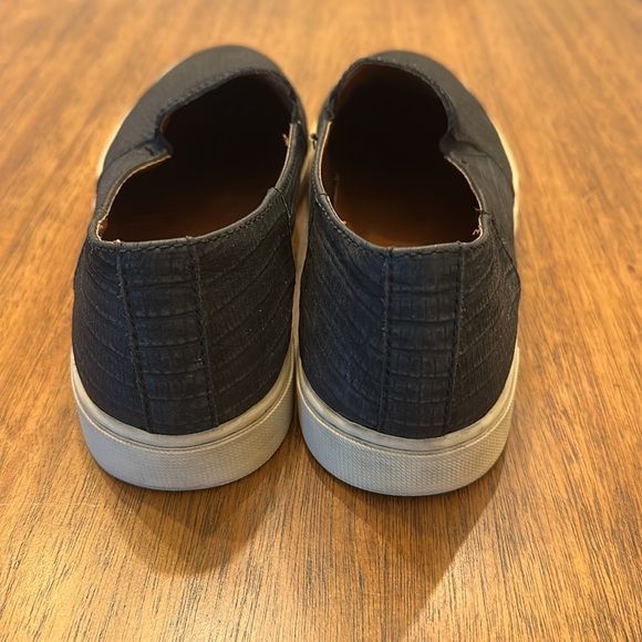 Frye leather embossed slip on sneaker - Picture 4 of 8